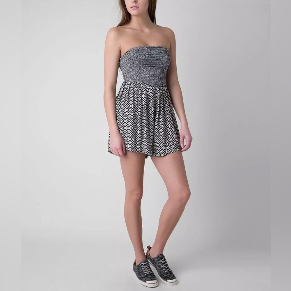 ROXY SUCH GREAT HEIGHTS romper .